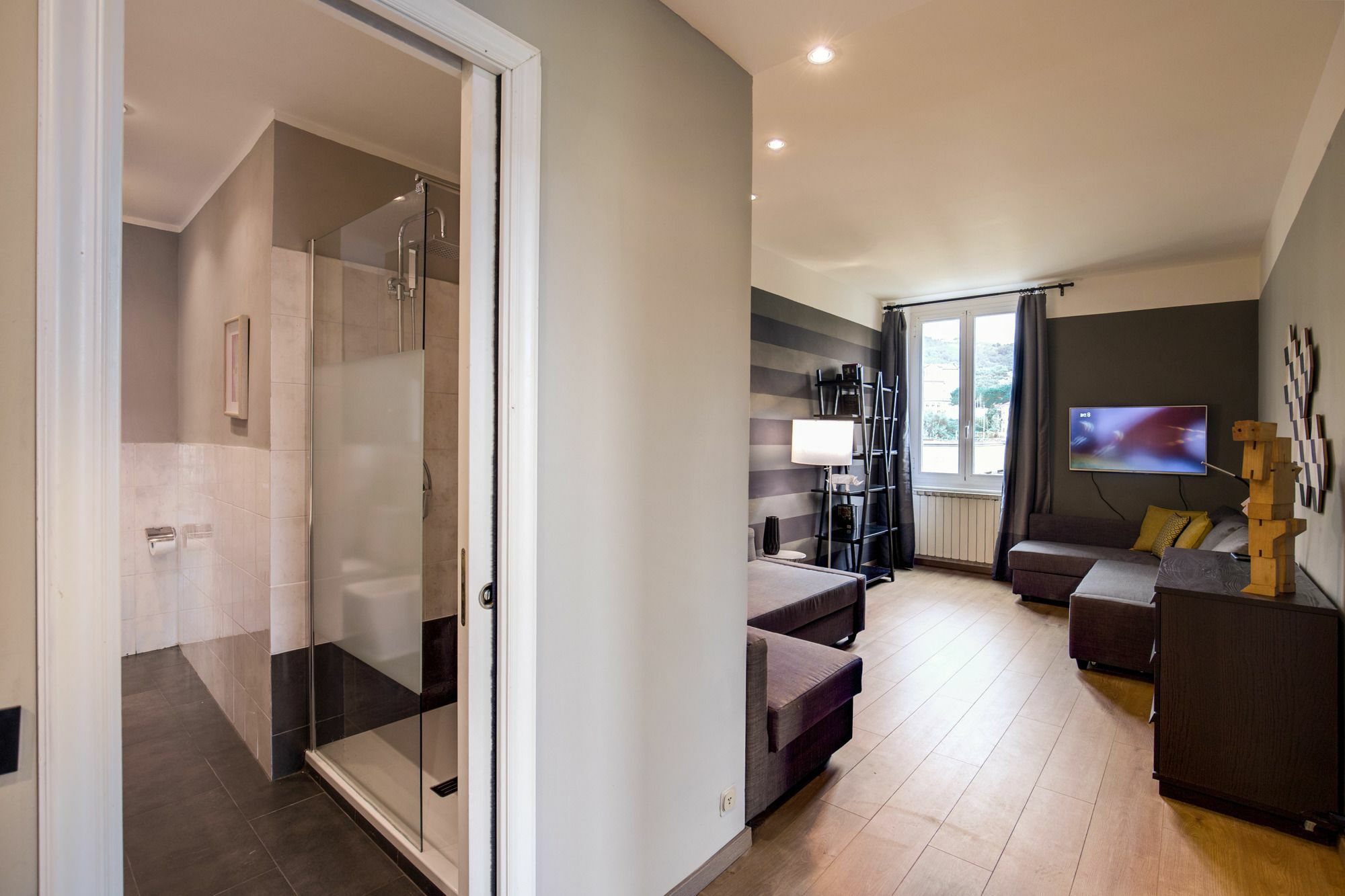 Downtown Srl - Cinque Terre Stylish Appartement La Spezia Buitenkant foto